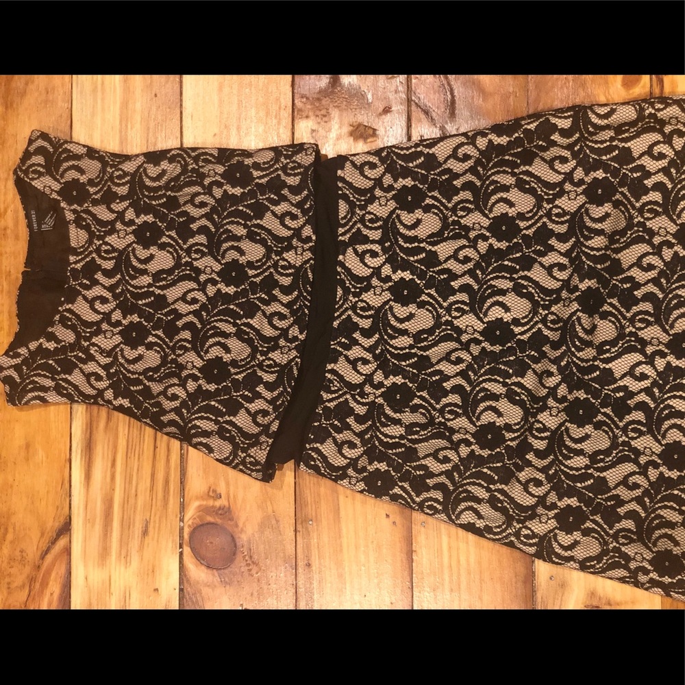 Forever 21 tan and black cocktail dress